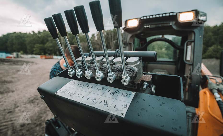 Экскаватор навесной Impulse BL 3000 Bob-Tach картинка 646226