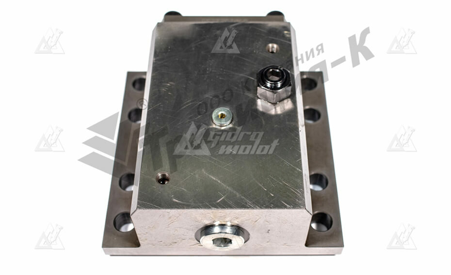 Распределитель в сборе VALVE BLOCK SUB ASSY (DFX20-A2006630) картинка