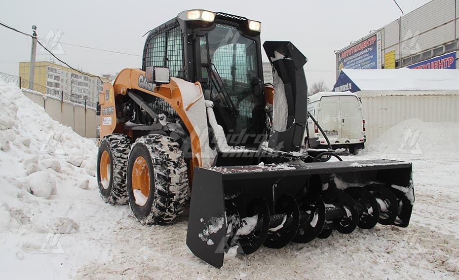 Шнекороторный снегоочиститель Impulse SR1850 на мини-погрузчик JCB картинка 641111