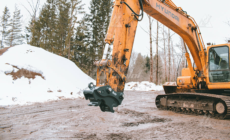 Квик-каплер Delta QC-200 на Volvo EC 205/210/220 картинка 641591